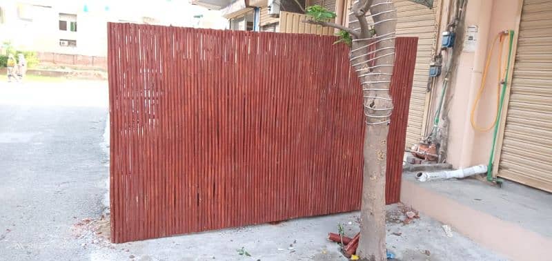 wall covering partition fence 16
