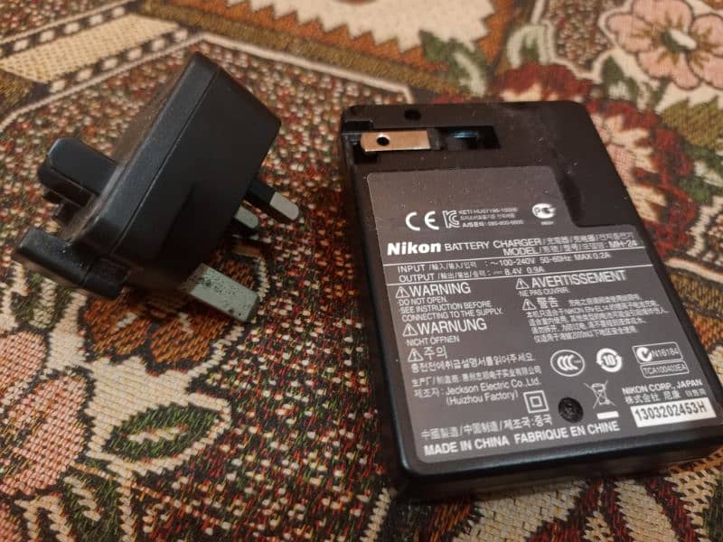 dslr camera battery charger 4