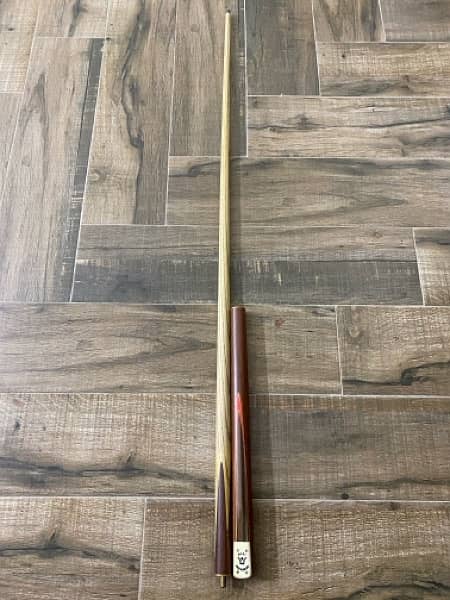 Riley Snooker Cue Stick 1