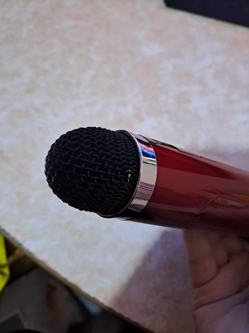 Imported Mic with Built-in Speaker with a lot of functions. 3