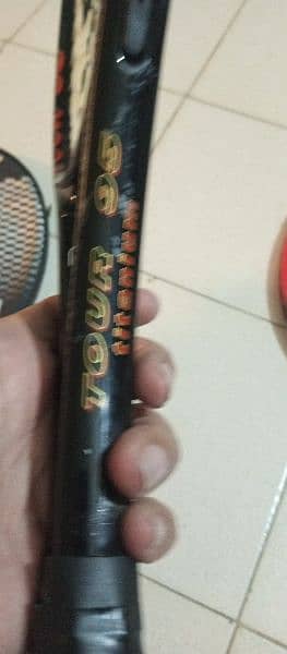 Dunlop & Kennex Tennis Rackets. 5