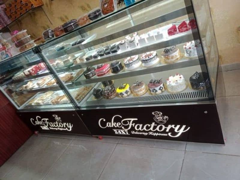 Bakery display counter, Bakery rack, Bakery counter, Glass counter. 0