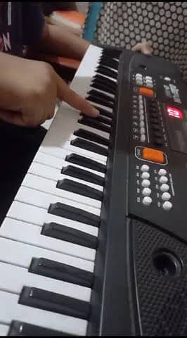 61 Keys Musical Sounds Master Keyboard Piano Toy 2
