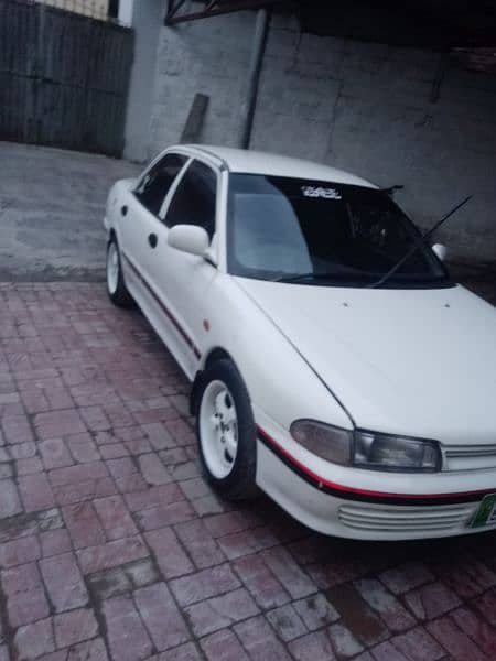 Mitsubishi Lancer 1993 14