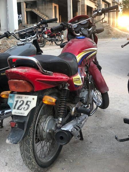 Honda 125 deluxe urgent for sale 0