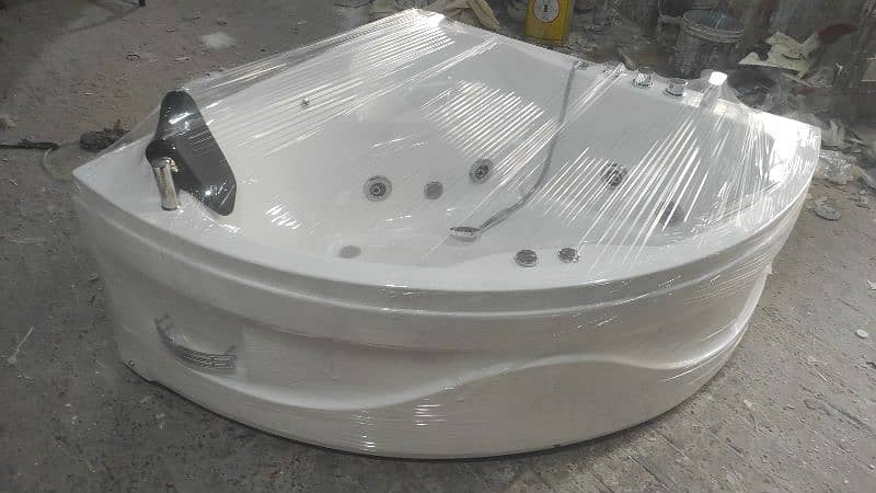 freestanding tub / Jacuuzi / Pvc and Corian  vanities. cladding 18