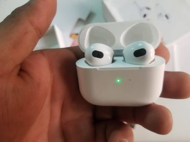 Airpods Generation 3 [iphone,Apple] 1