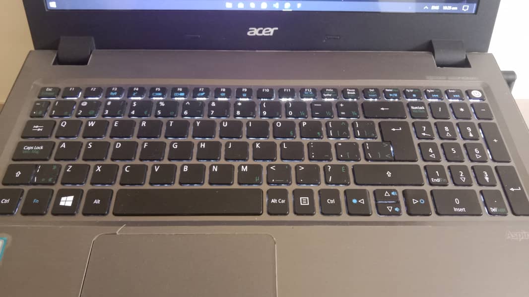 Acer  Core i7 6th generation 8gb Ram SSD (Bass Speaker) 1