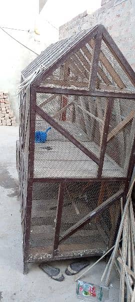 Wooden(Shesham) cage good condition 3