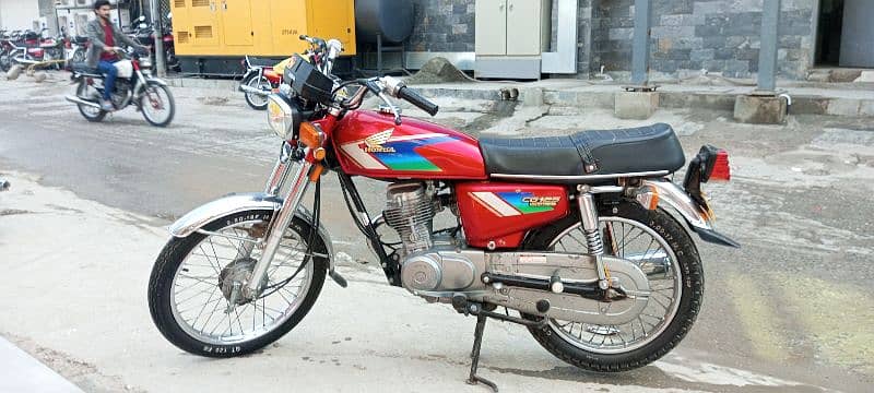 Honda cg125 1992 model rawalpindi registred 0