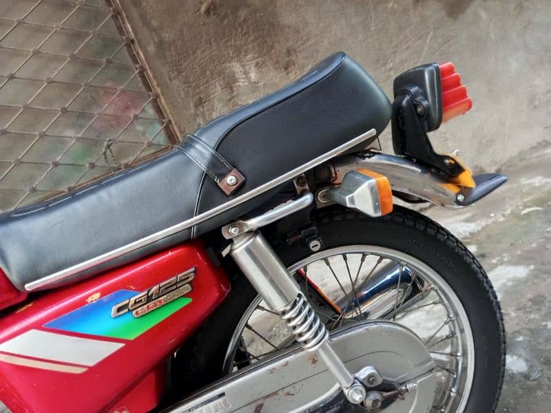 Honda cg125 1992 model rawalpindi registred 3