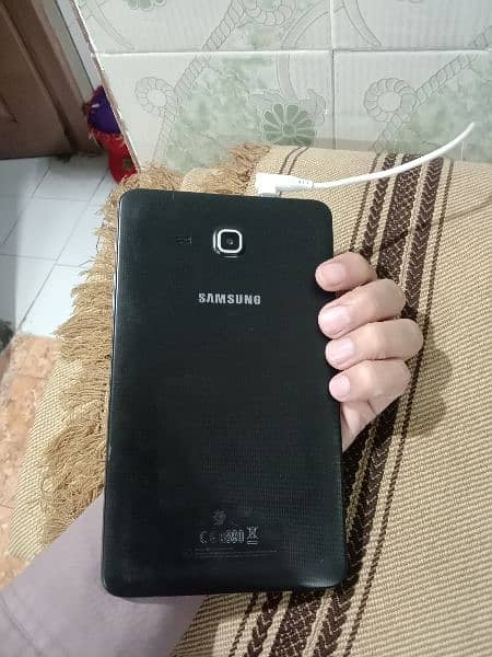 Samsung galaxy tab A6 with box wifi Wala 2
