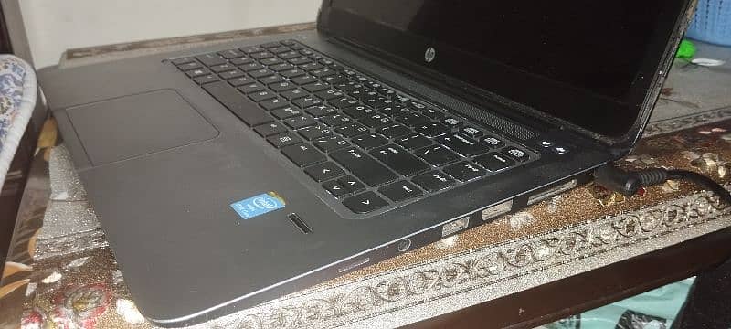 hp folio 1040 G1 core i7 4th generation 1