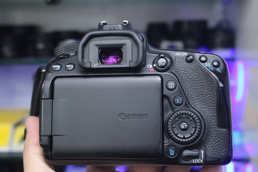 Canon 80D Body Only 2