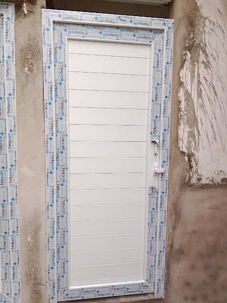 uPVC  bathroom door and siladng windows kichan ceabnit 9