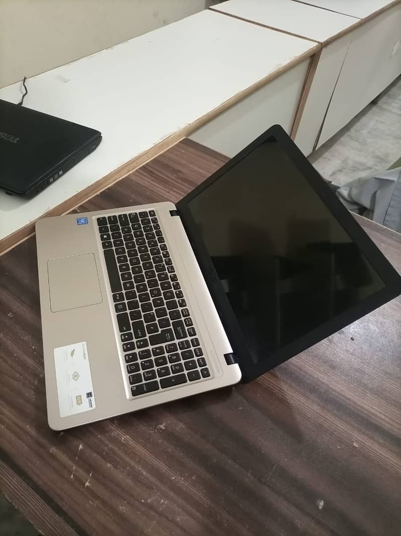 Laptop ASUS X540M Branded Laptop N4000 RAM 4GB HDD 500GB HDD 2