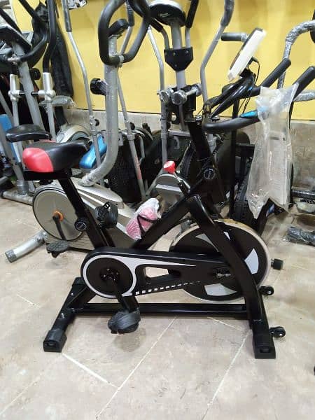 Spinning Bike Q3 Exercise Cycle / Cardio Exercise 5