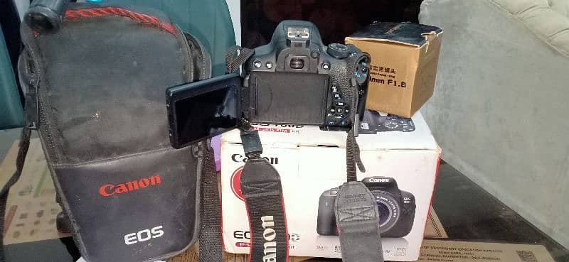 Canon EOS 700D 1