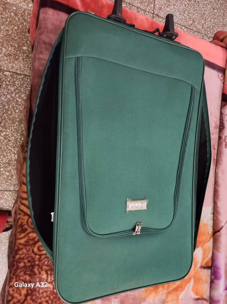 Brand New Travel Bag never Used 0