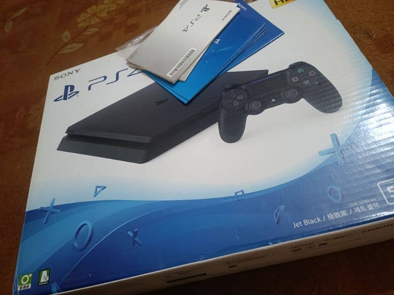 PS4 Slim 500 GB in Brand New Condition (Only 6 months used) 5