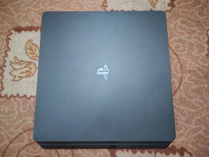 PS4 Slim 500 GB in Brand New Condition (Only 6 months used) 7