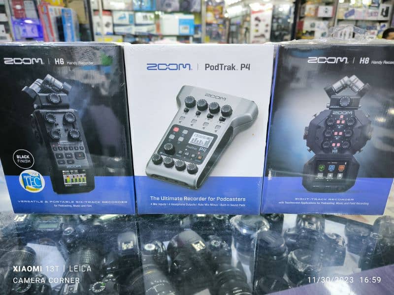 Zoom P4. Zoom H6 Zoom H8 professional Broadcast Accessories 0