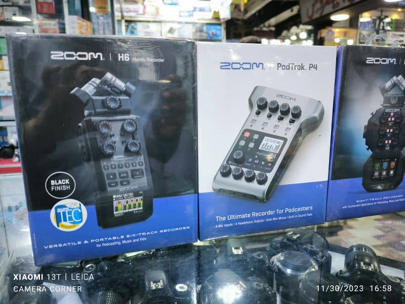 Zoom P4. Zoom H6 Zoom H8 professional Broadcast Accessories 1