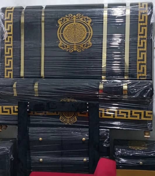 Bed / bed set / double bed / king size bed / poshish bed / bedroom set 12