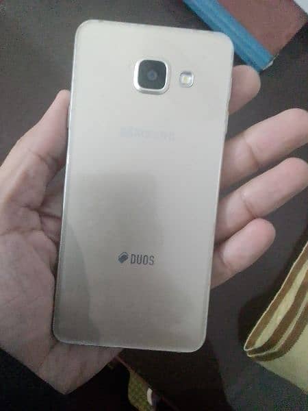 Samsung A3 2016 model 1