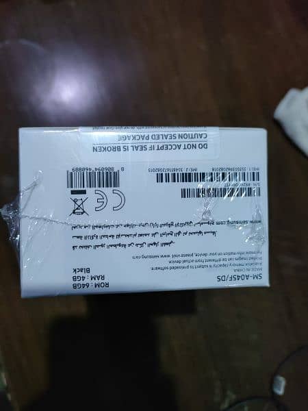 Samsung Galaxy A04 Box Packed 1