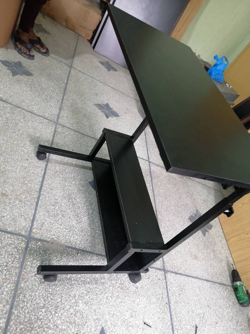 Adjustable Heigh table, Laptop Table, Side Table, Bed & Office Table 5