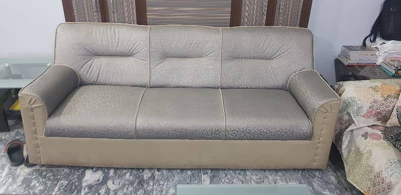 5-seater Sofa Set with Centre & Side Tables for sale 2