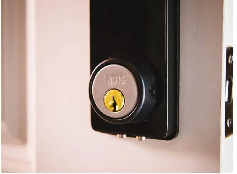 Smart Door Lock iGlooHome Smart Deadbolt Lock 02 17