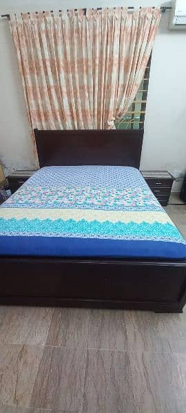 pure wooden bed set without matress 1