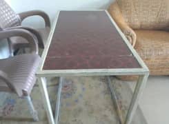 Iron Table 4 X 2 slim and durable