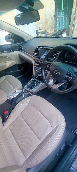 Hyundai Elantra 2022 GLS BLACK 2