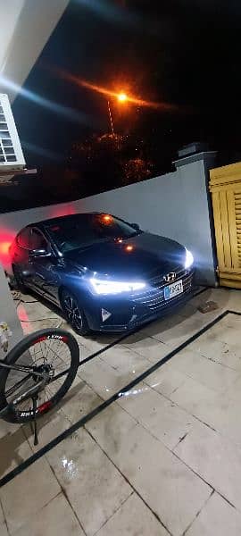 Hyundai Elantra 2022 GLS BLACK 4