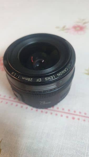 Canon 28mm lens for sale 1