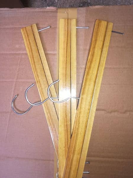 wooden hangers Top quality |NEW |PRO |BOUTIQUE |Clothes 1