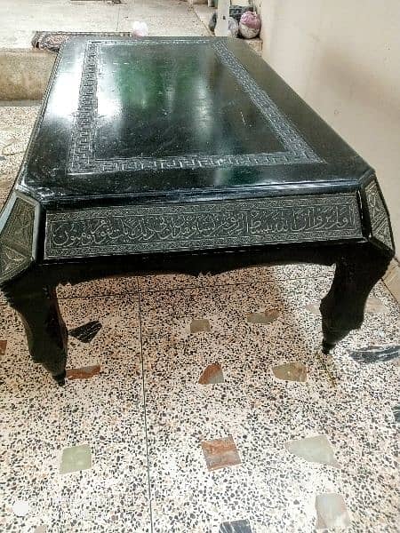 antique table 0