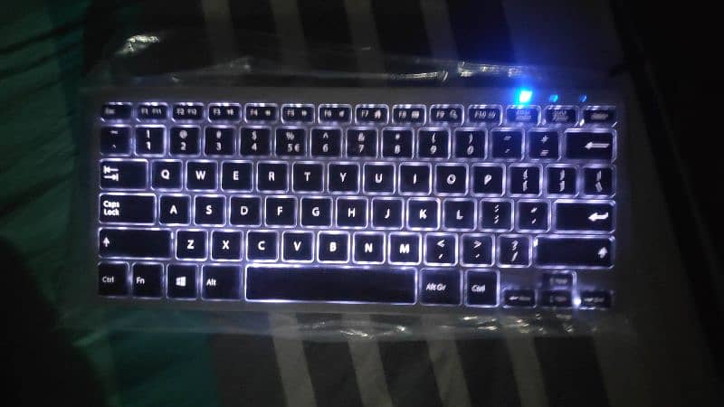Back light keyboard for night work 2