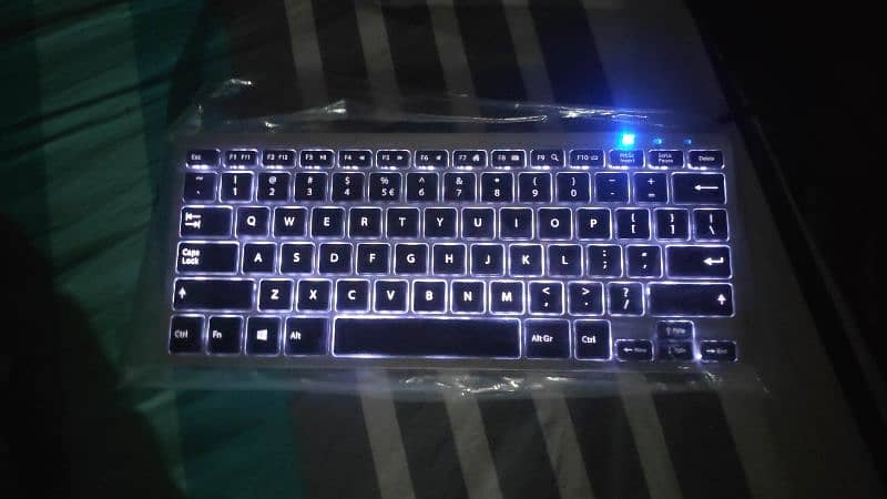 Back light keyboard for night work 4