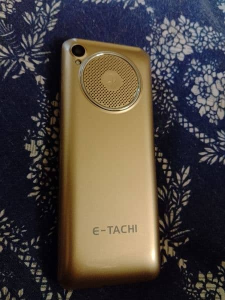 E-TACHI 4 Star Mobile 4 Sim chalti hen new hay 3