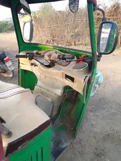 united loader rickshaw