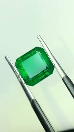 Natural Emerald rich green colour piece top quality piece for sale