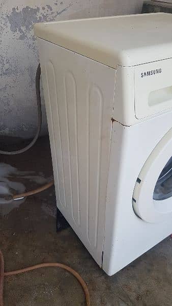 Samsung washing machine. 2