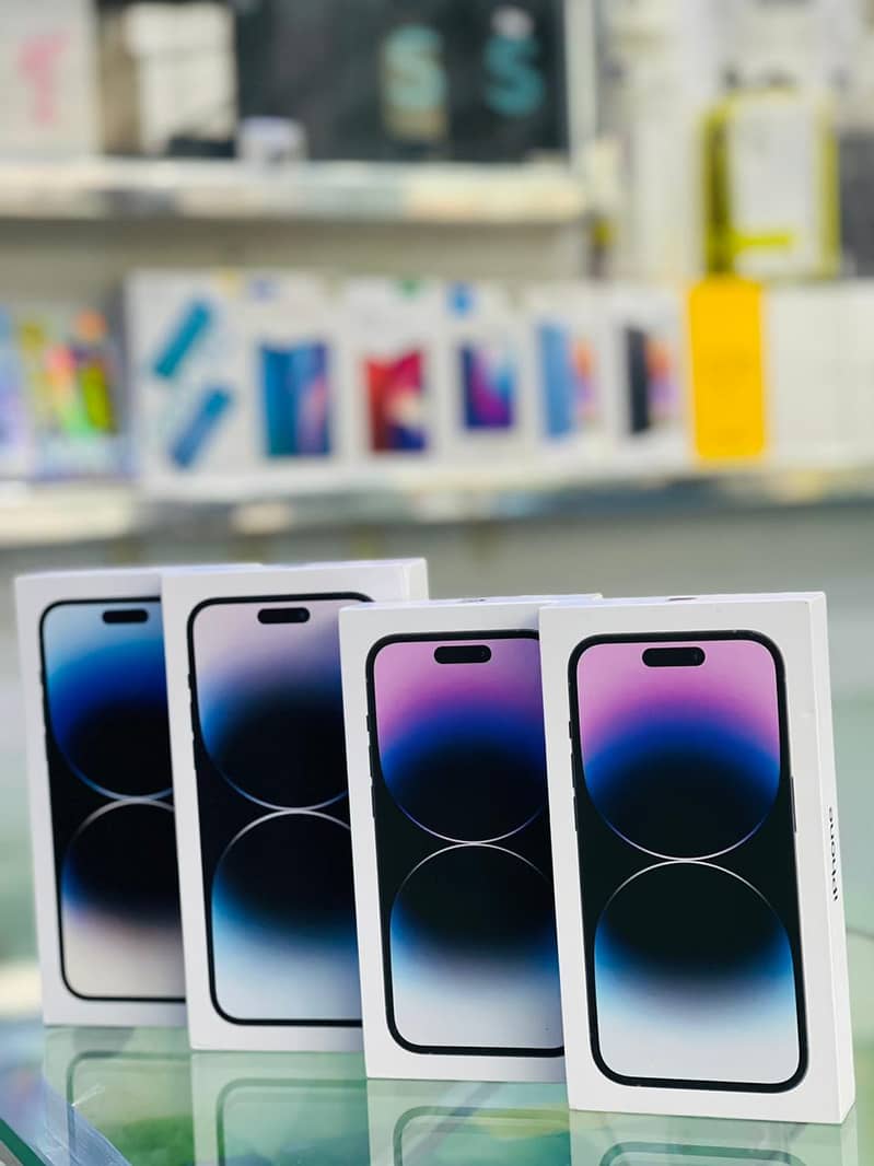 IpHone Stock available Iphone XS Max /Iphone 11/ Iphone 12 / Iphone 13 4