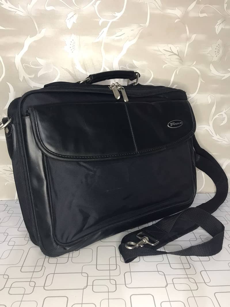 Laptop Bag - Targus Brand (Parachute + Leather) 7