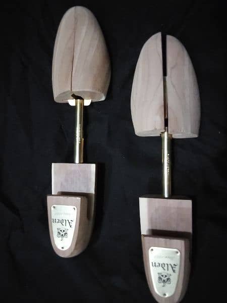 shoe trees 5