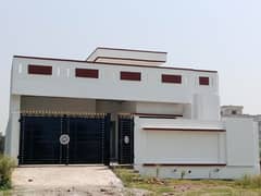 HOUSE FOR URGENT SALE IN HAMEED COLOY SAMBRIAL SIALKOT